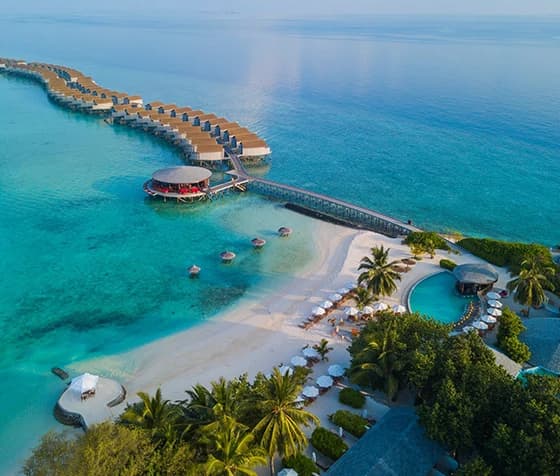 Maldives Magic – Fly into Paradise